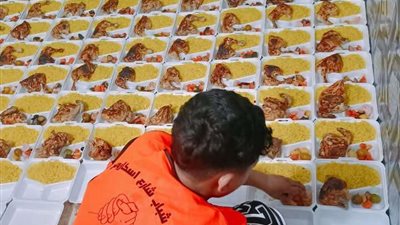 توفير 300 وجبة لغير القادرين بالمنوفية.. صور
