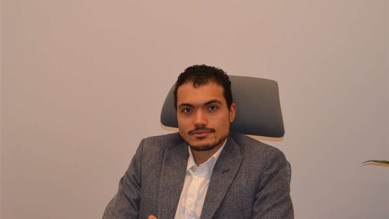 الدكتور مصطفى شلش