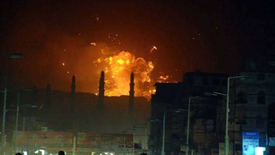 اليمن تحت النار.. الحوثيون يتوعدون وواشنطن تصعد