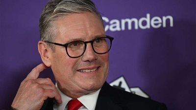 الحكومة البريطانية تدرس التراجع عن قرار خفض الإعانات الخاصة بذوي الإعاقة