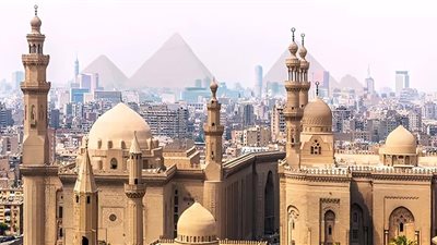 مواقيت الصلاة اليوم الثامن عشر من رمضان 2025.. عدد ساعات الصيام