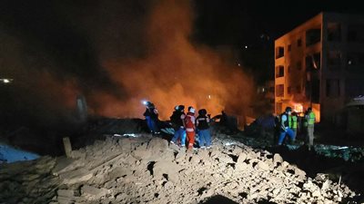 غارة إسرائيلية تستهدف اثنين من موظفي الإغاثة التابعين للأمم المتحدة في غزة