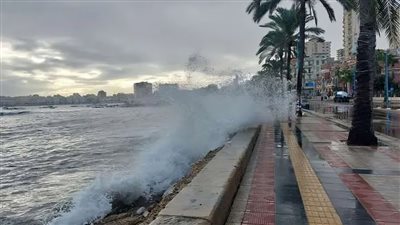 الأرصاد تحذر من اضطراب شديد في الملاحة البحرية اليوم الجمعة 21 مارس 2025