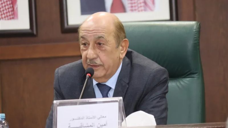 الدكتور امين مشاقبة