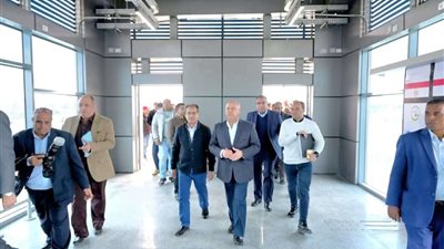 كامل الوزير يؤكّد تشغيل الأتوبيس الترددي قبل 30 يونيو