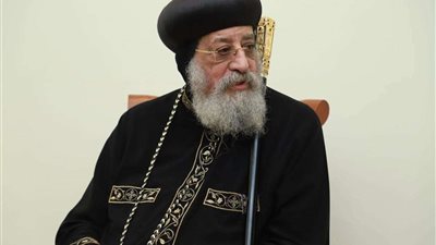 البابا تواضروس الثاني يطيب جسد القمص ميخائيل إبراهيم