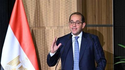 رفع الحد الأدنى للأجور.. زيادة 1100 جنيه شهريًا للموظفين بدءً من يوليو المقبل
