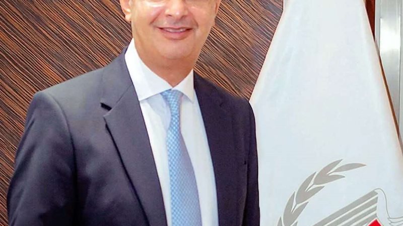 وزير التموين