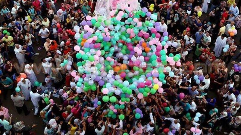 مظاهر الإحتفال بالعيد