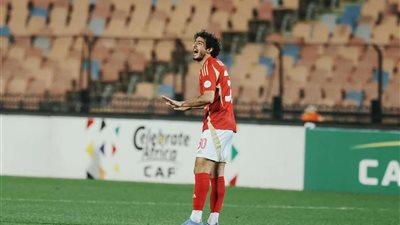 دوري أبطال أفريقيا.. محمد هاني يرجح كفة الأهلي أمام الهلال في الشوط الأول