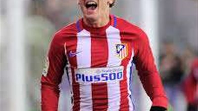 جريزمان يقود هجوم أتليتكو مدريد أمام برشلونة بإياب نصف نهائي كأس ملك إسبانيا