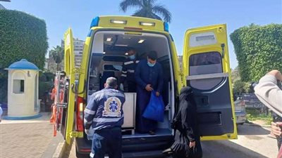 طفلة القطار المصابة تتلقى العلاج اللازم في معهد ناصر (صور )