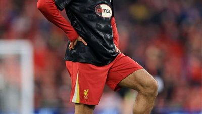 صلاح يقود هجوم ليفربول أمام فولهام في بطولة الدوري الإنجليزي