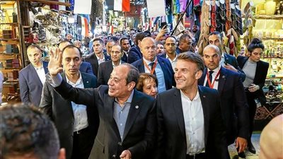 زيارة ماكرون لمصر.. شراكة استراتيجية متجددة مع السيسي وقمة ثلاثية لمناقشة الأوضاع في غزة