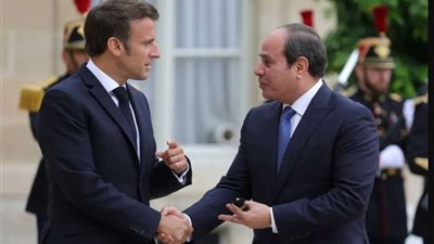 مكاسب مصر الاقتصادية من زيارة الرئيس الفرنسي