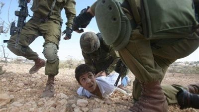 قصف إسرائيلي في خان يونس يسفر عن سقوط شهداء ومصابين