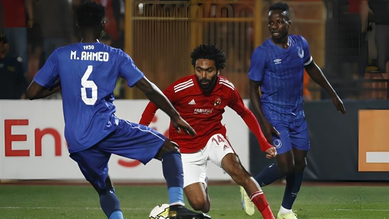 الأهلي يواجه الهلال