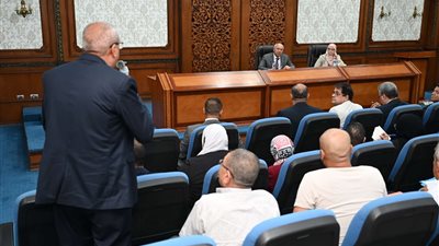 كامل الوزير يلتقي بالمستثمرين الصناعيين في محافظتي الأقصر وأسوان