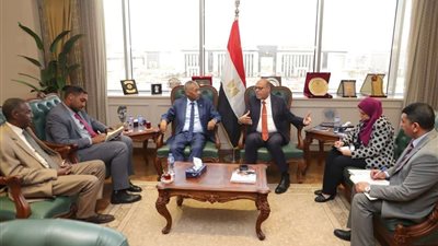 بالتفاصيل.. أبرز ما جاء في لقاء وزير العمل وسفير جمهورية السودان