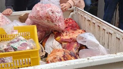 بالصور.. مخالفات بالجملة في حملة تموينية اليوم بمراكز كفر الشيخ