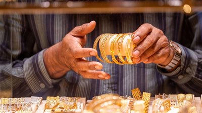 استقرار أسعار الذهب اليوم السبت 12 أبريل 2025 عند مستويات تاريخية