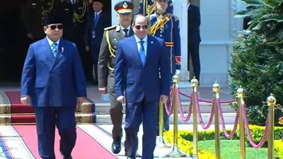 السيسي يستقبل رئيس جمهورية إندونيسيا بقصر الاتحادية