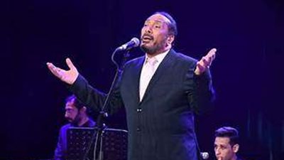 علي الحجار يطرب جمهوره في الساقية ويواصل تألقه في 