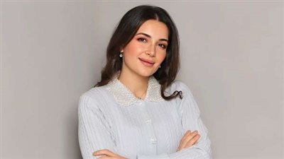 ابنة أصالة تعلق للمرة الأولى على قرار إغلاق مركزها الطبي