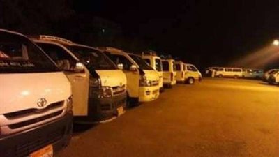 محافظ سوهاج: إحكام الرقابة داخل مواقف سيارات الأجرة.. وحملات تفتيشية يومية