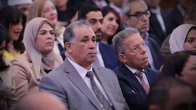 بالصور.. نقيبا الأطباء والمحامين يشاركان في احتفال الطائفة الإنجيلية بعيد القيامة المجيد