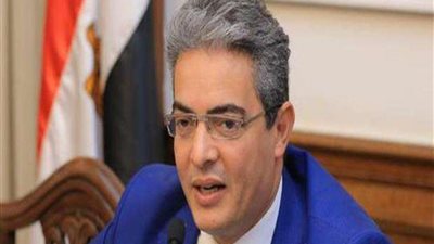 نقيب الإعلاميين: سارة خليفة منتحلة صفة إعلامية