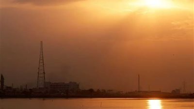 موجة حر تضرب البلاد ودرجات الحرارة اليوم الثلاثاء 22 أبريل تلامس الـ40