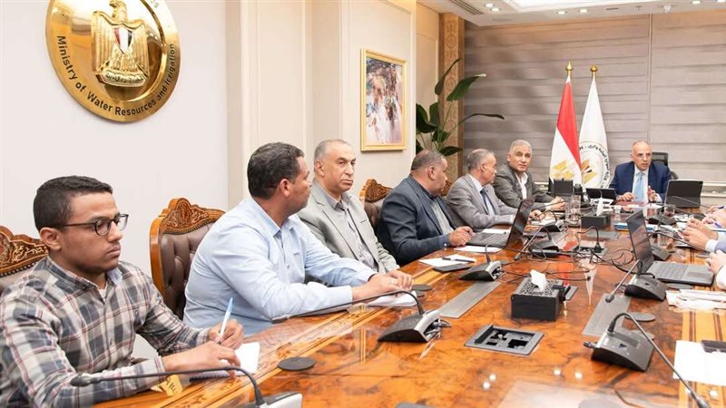 وزير الموارد المائية