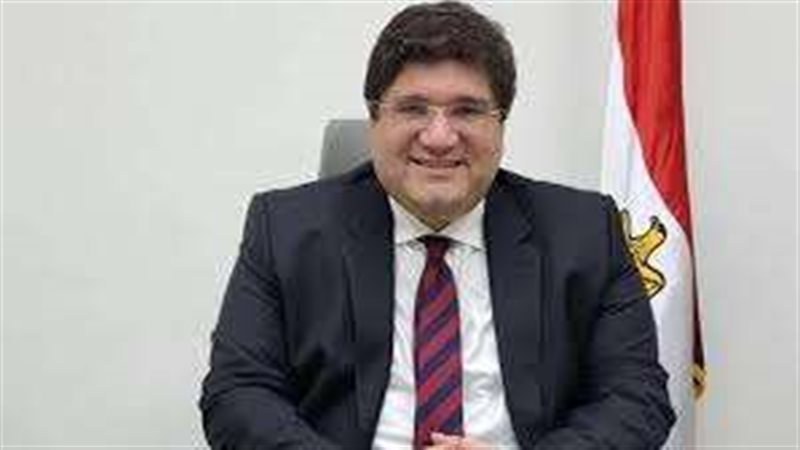 الدكتور أيمن فريد