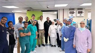استغرقت 5 ساعات.. تفاصيل نجاح قصر العيني في استئصال جهاز منظم قلب لمريضة دون تدخل جراحي