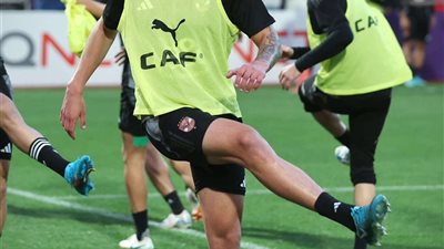 جراديشار يقود هجوم الأهلي أمام صن دونز في إياب نصف نهائي دوري الأبطال