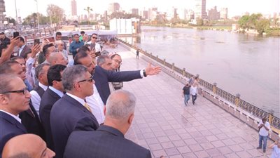 وزير الرياضة ومحافظ الجيزة يتابعان تطوير نادي الصحفيين | صور