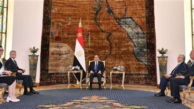 السيسي يستقبل لازلو كوفير رئيس البرلمان المجري