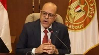 وزير العمل: الخميس المقبل إجازة مدفوعة الأجر للعاملين بالقطاع الخاص بمناسبة عيد العمال