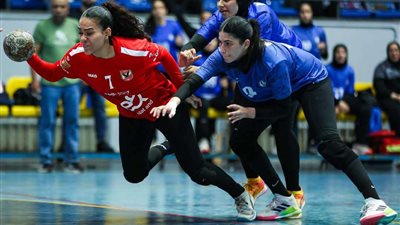 عقب الفوز على سموحة.. الأهلي يتوج بكأس مصر لسيدات كرة اليد