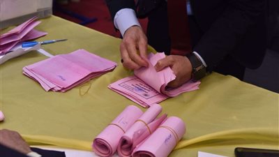 استمرار عمليات فرز أصوات الاقتراع على مقعد نقيب الصحفيين وترقب للنتائج النهائية