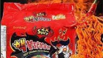 المصري أم الكوري.. مختصون يوضحون الفرق أنواع الإندومي ومدى تأثيرهم على الصحة