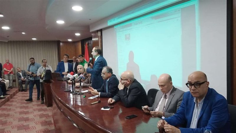 الكاتب الصحفي عبدالمحسن