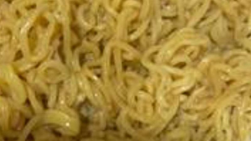 شعرية مقلية