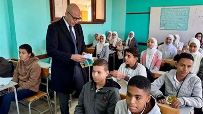 تعرف على جداول امتحانات أبناؤنا في الخارج 2025