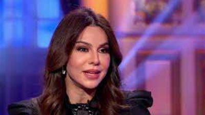 الفنانة فريال يوسف تكشف تفاصيل تعرضها للشائعات