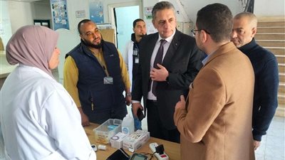 صحة كفر الشيخ: فحص 1467 مواطنًا وتحويل 11 مريضًا للعلاج على نفقة الدولة