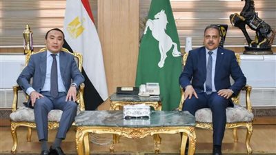 محافظ الشرقية يستقبل سفير كازاخستان لبحث سُبل التعاون المشترك