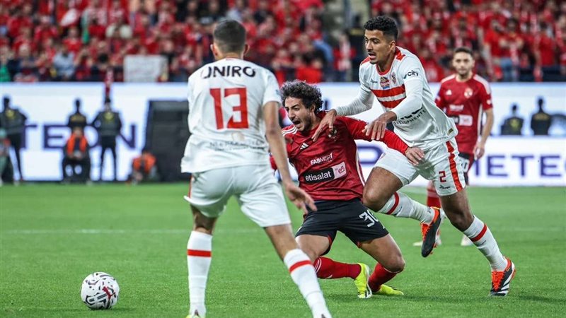 من أحد لقاءات الاهلي