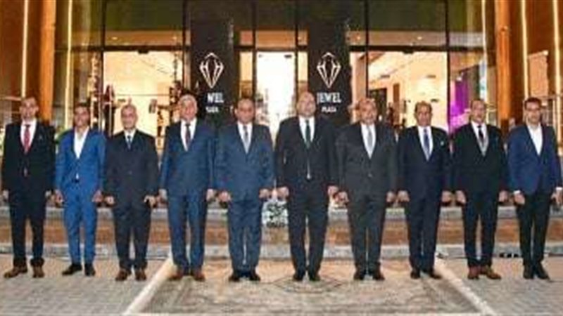 خلال افتتاح الفندق